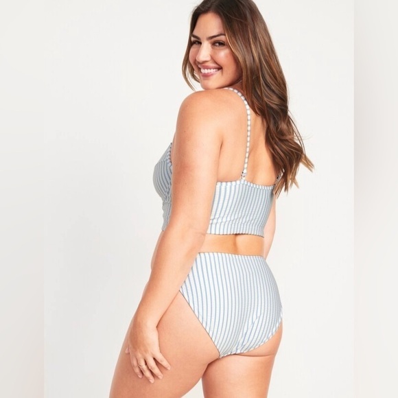 NWT! Mid-Rise Striped Seersucker Classic Bikini Swim Bottoms - Medium 💎 - Picture 5 of 9
